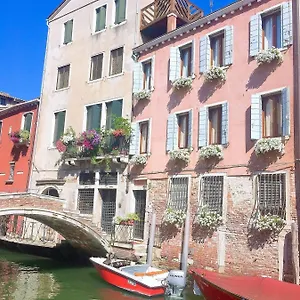3749-ponte-chiodo-guest-house.hotelslidodijesolo.com/